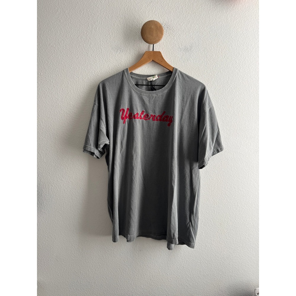 Vintage Left Field for Bloomingdales Yesterday Graphic Tshirt Mens Size XL
